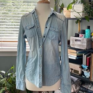 American Eagle denim button down